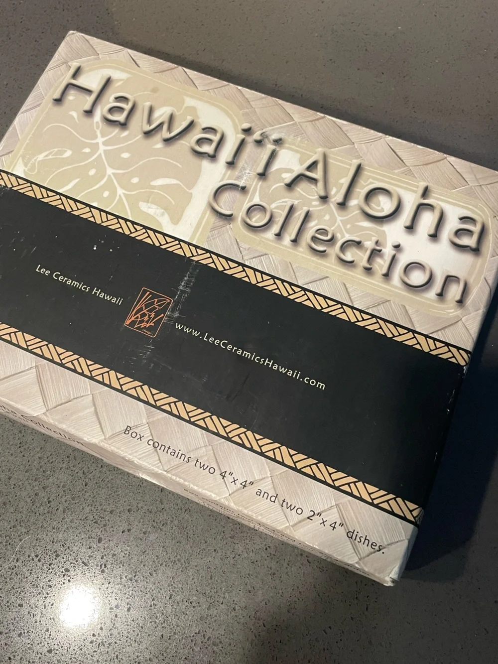 Lee Ceramics Handmade Hawaii Aloha Collection 4Piece Ceramic Dish Set Green Fern